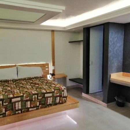 Tlalnepantla  Motel Oasis Mexico المظهر الخارجي الصورة